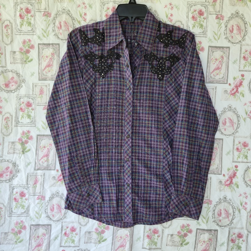 Wrangler Rock 47 Women's‎ S Purple Plaid Western Pearl Snap Embellished Shirt
